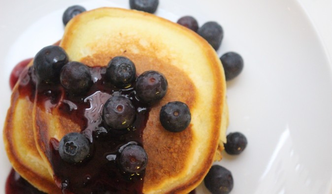 blueberry chia syrup pancakes